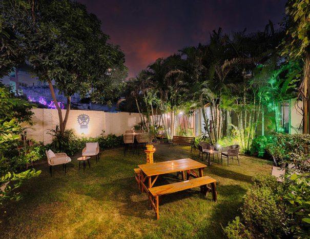 ITH_STAYS_HOSTEL_Garden_8a