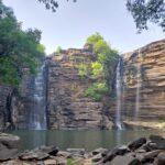 Lakhaniya Dari Waterfall