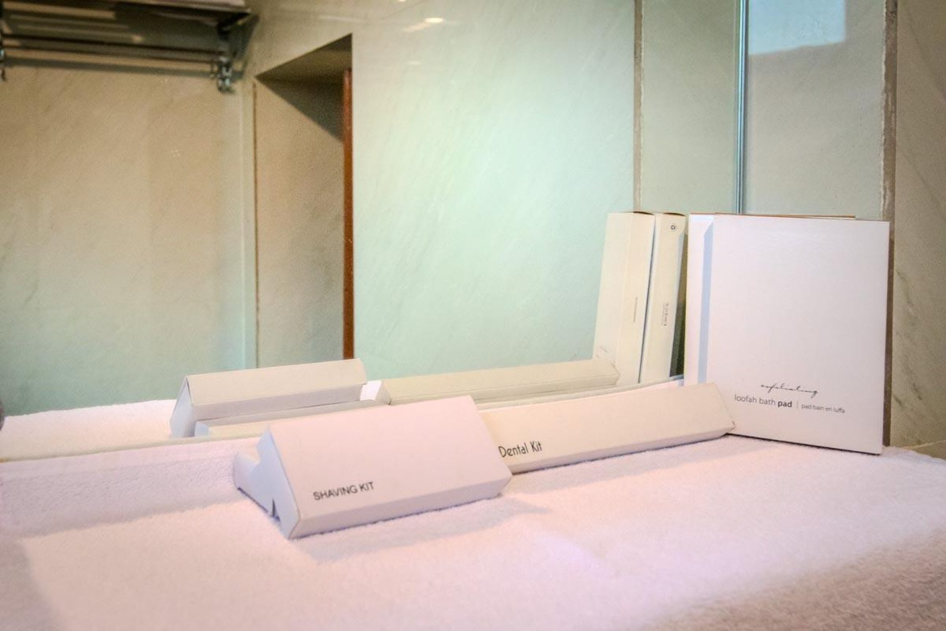 ITH_STAYS_RUDRESHWAR_MAHADEO_KOTHI_SUPERIOR_ROOM_TERRACE_BATHROOM-4